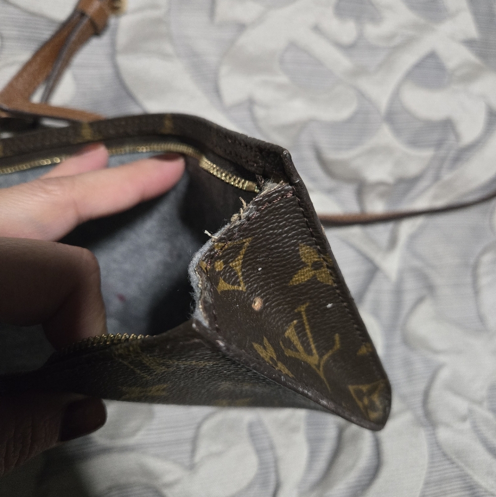Louis Vuitton Brown Monogram Wristlet - Picture 2 of 11